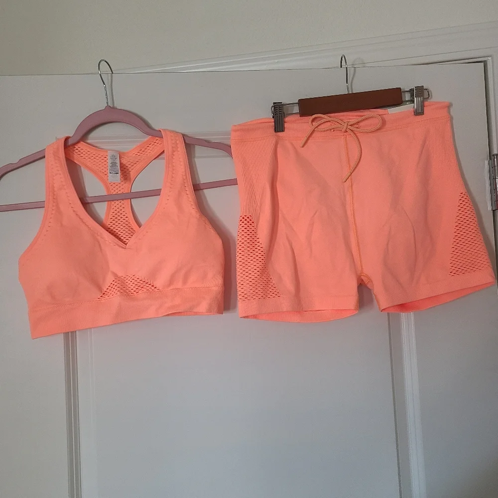 NWT orange aerie sports bra and athletic shorts set - Picture 1 of 8